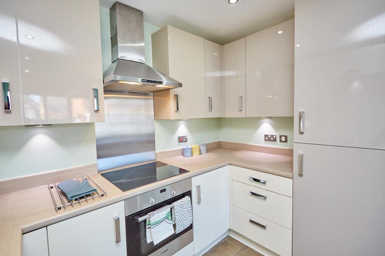 Cosy,Modern And Relaxing 3 Bedroom House With Parking Manchester Luaran gambar