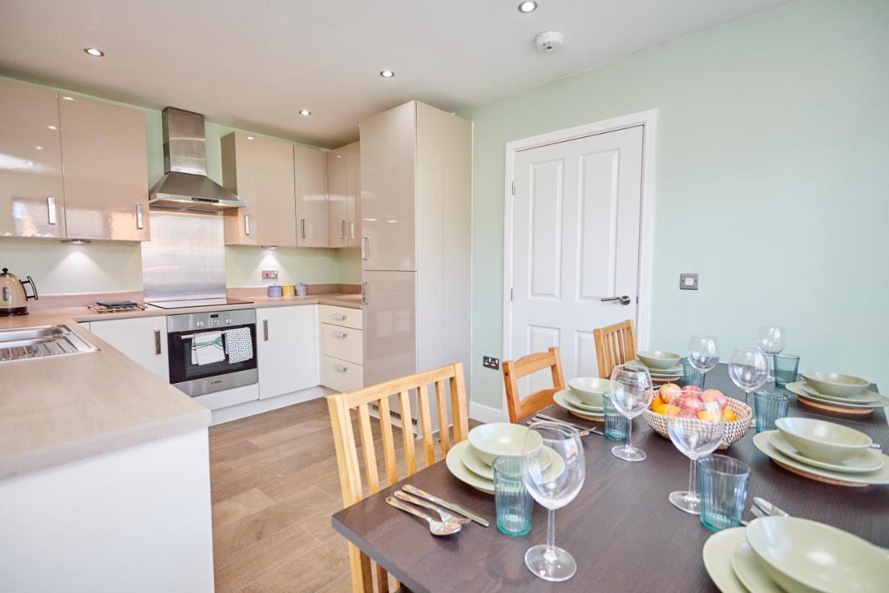 Cosy,Modern And Relaxing 3 Bedroom House With Parking Manchester Luaran gambar